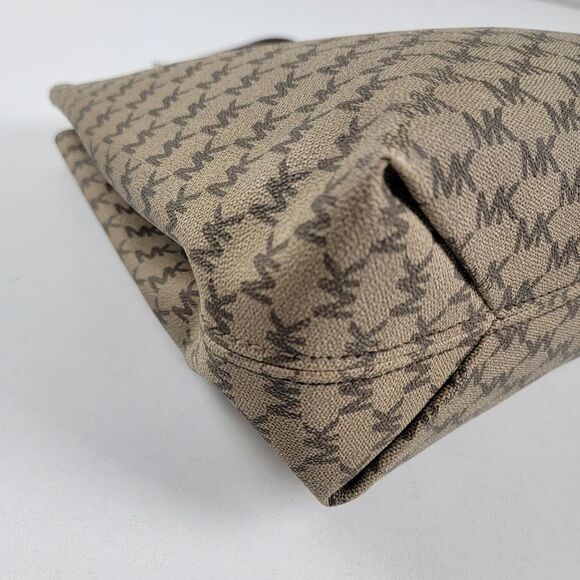 Michael Kors Jet Set‎ Chain Large Signature Tote Khaki/Brown Coated Canvas Bag - Picture 15 of 15